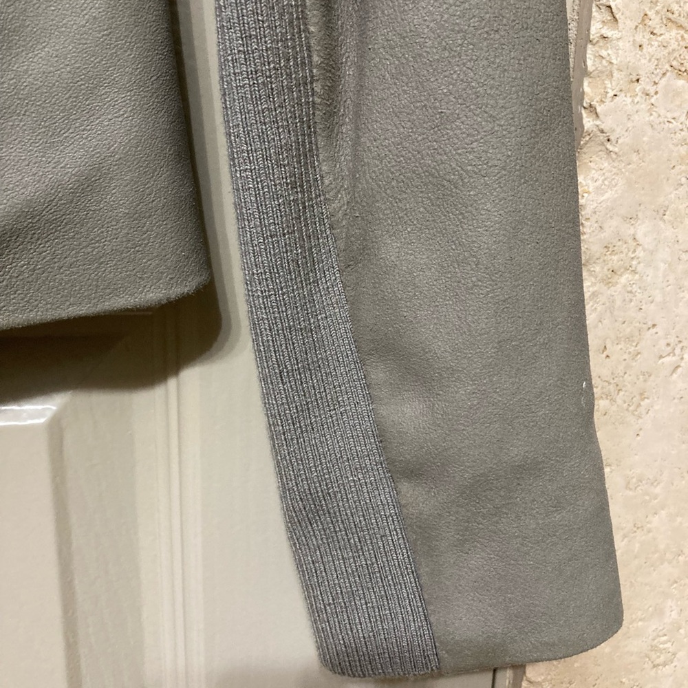 VINCE Women’s Scuba Leather Jacket-Small - Picture 5 of 9